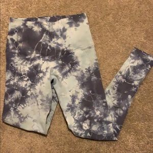 Tone It Up x Avocado Tye Dye Leggings